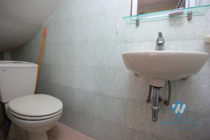 Decent house with nice yard for rent in Tay Ho